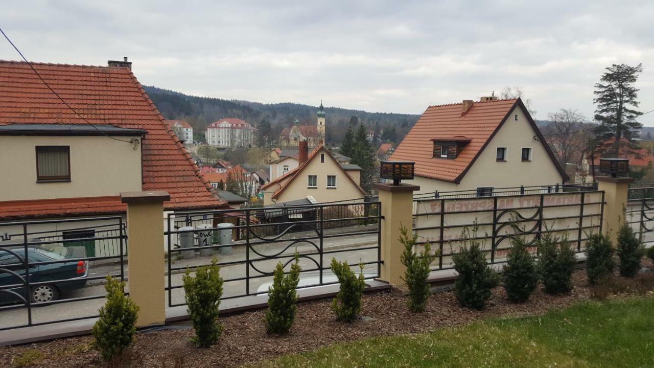 Apartament Z Widokiem-Blizej Zdroju Polanica-Zdrój Eksteriør bilde