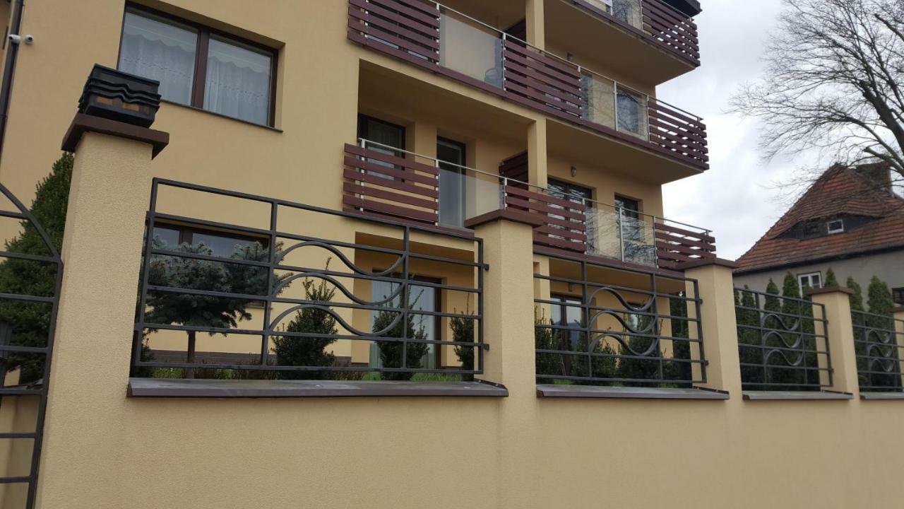 Apartament Z Widokiem-Blizej Zdroju Polanica-Zdrój Eksteriør bilde