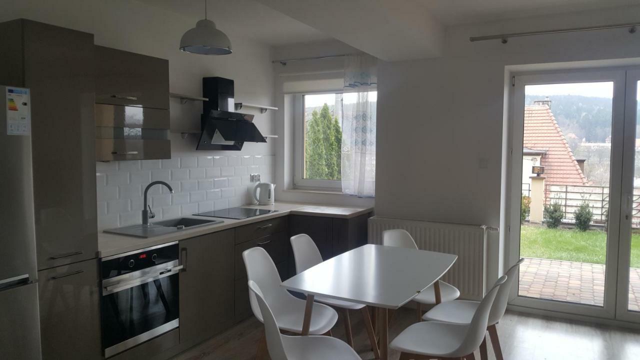 Apartament Z Widokiem-Blizej Zdroju Polanica-Zdrój Eksteriør bilde